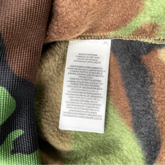 Polo Ralph Lauren Camo Fleece Quarter Zip Pullover - Picture 9 of 9